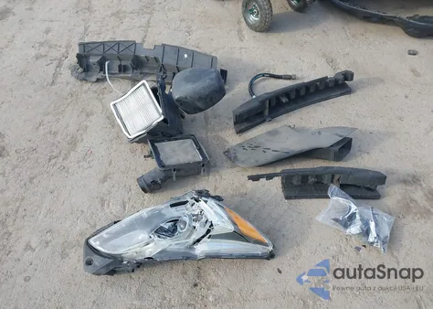 2015 Subaru Legacy 2.5I Premium z USA, uszkodzony, nr VIN 4S3BNAC65F3048231